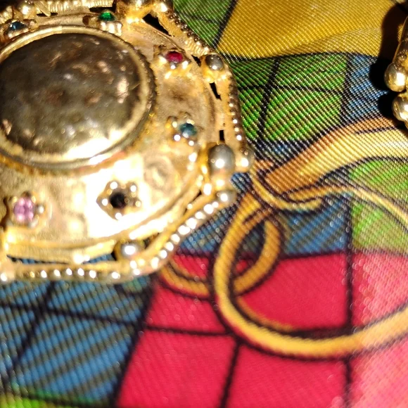 VINTAGE ORNATE GOLD MULTICOLOR RHINESTONE EARRINGS - Picture 6 of 7